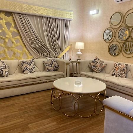Burj Al Bahria Town Luxury Suites Lahore Exteriör bild