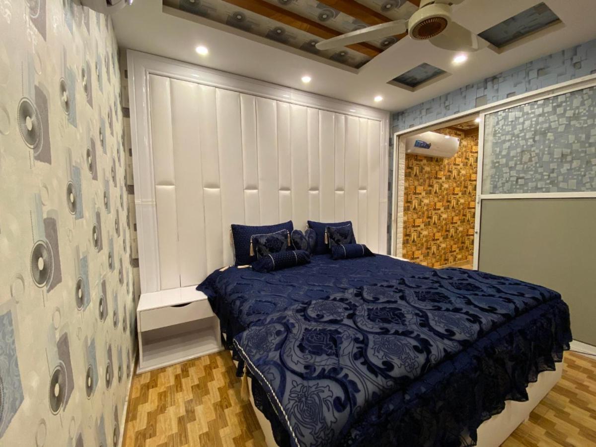 Burj Al Bahria Town Luxury Suites Lahore Exteriör bild